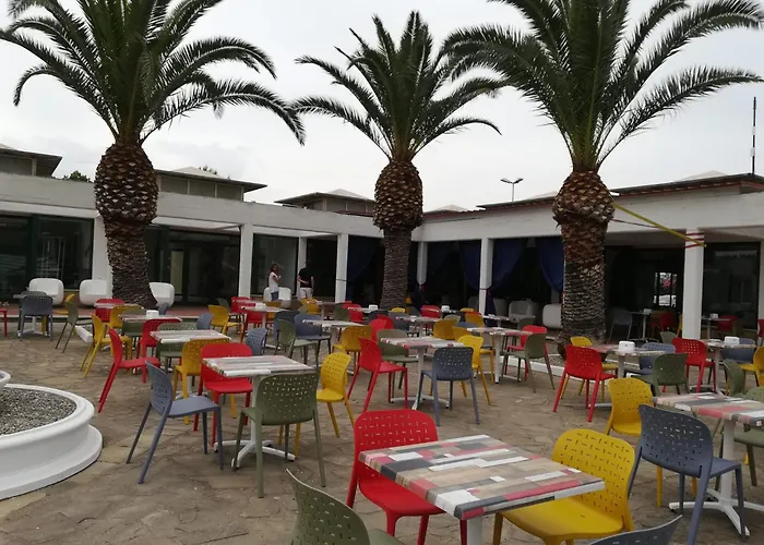 A Schiera Su Due Livelli Con Giardino * Metaponto